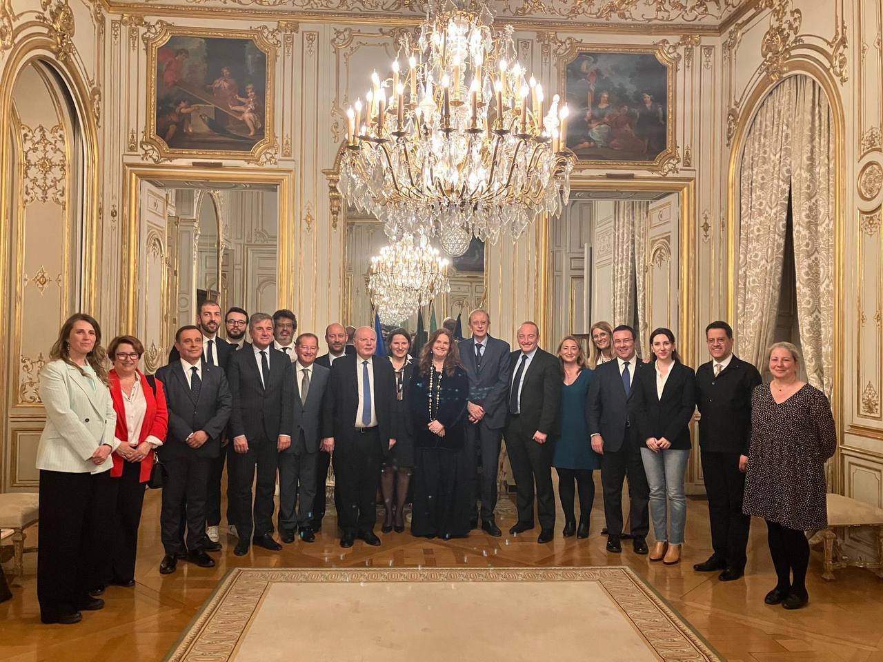 Première réunion de travail avec la commission France-Italie