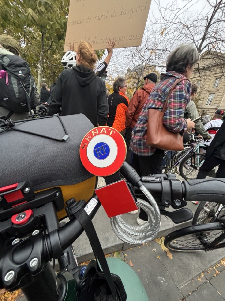 Violences motorisées — Hommage à Paul Varry